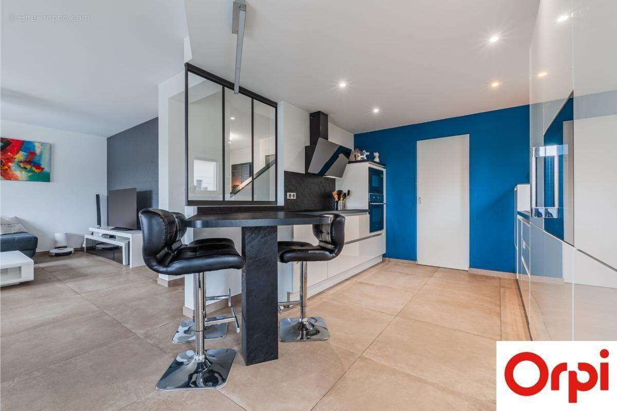 Maison à vendre, 143m², Scharrachbergheim-Irmstett