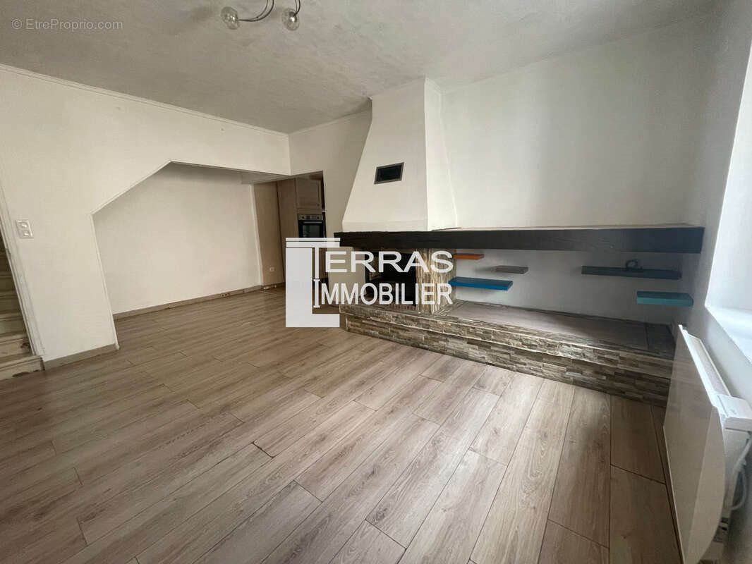 Maison à vendre, 75m², Valréas