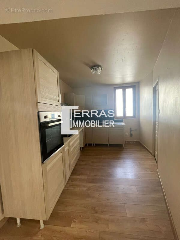 Maison à vendre, 75m², Valréas
