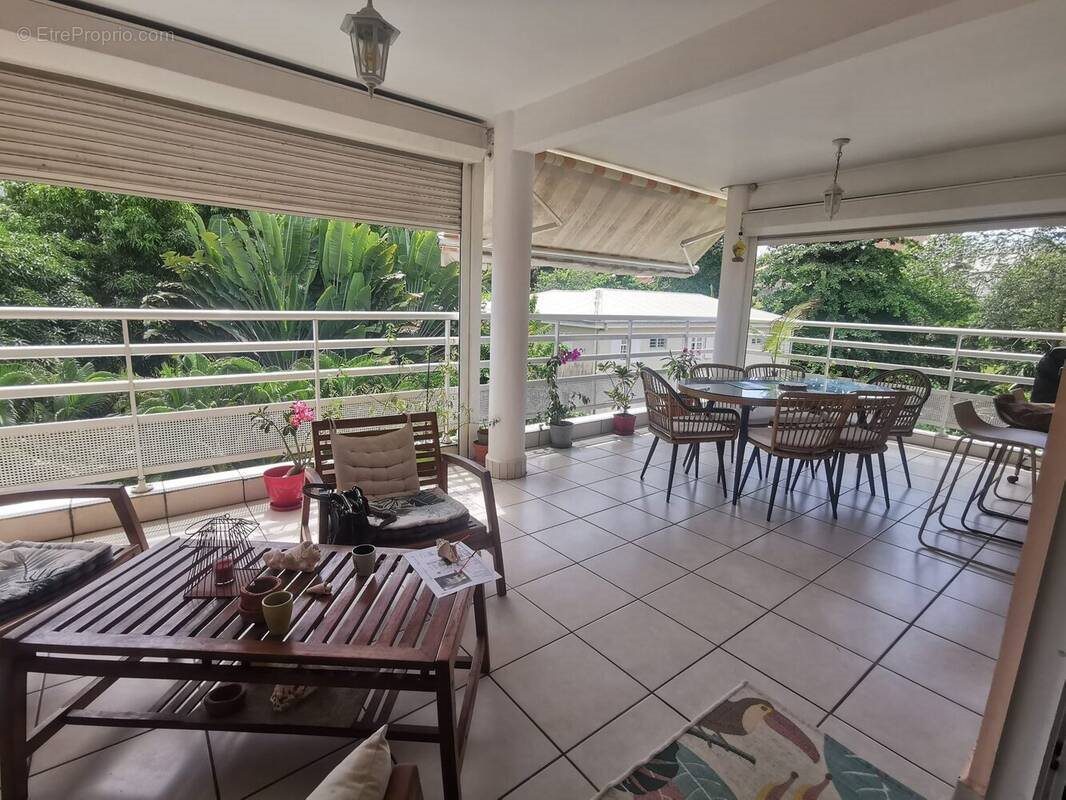 Appartement à vendre, 82m², Le Lamentin