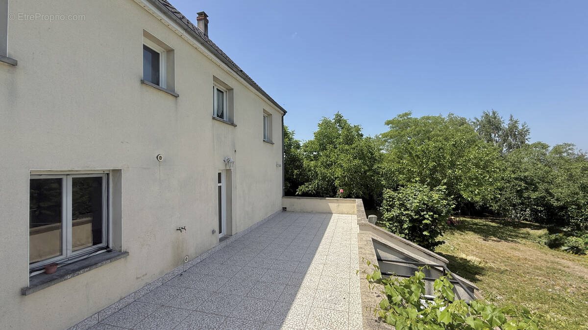 Maison à vendre, 218m², Bléré