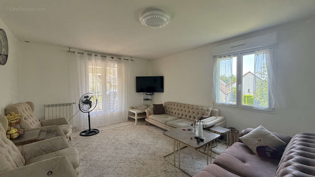 Maison à vendre, 218m², Bléré