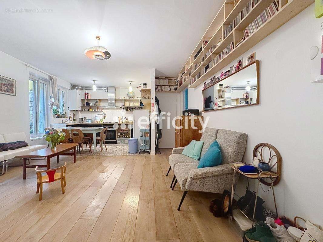 Appartement à vendre, 60m², Pantin