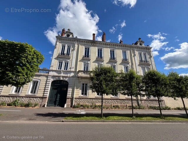 Appartement à vendre, 187m², Autun