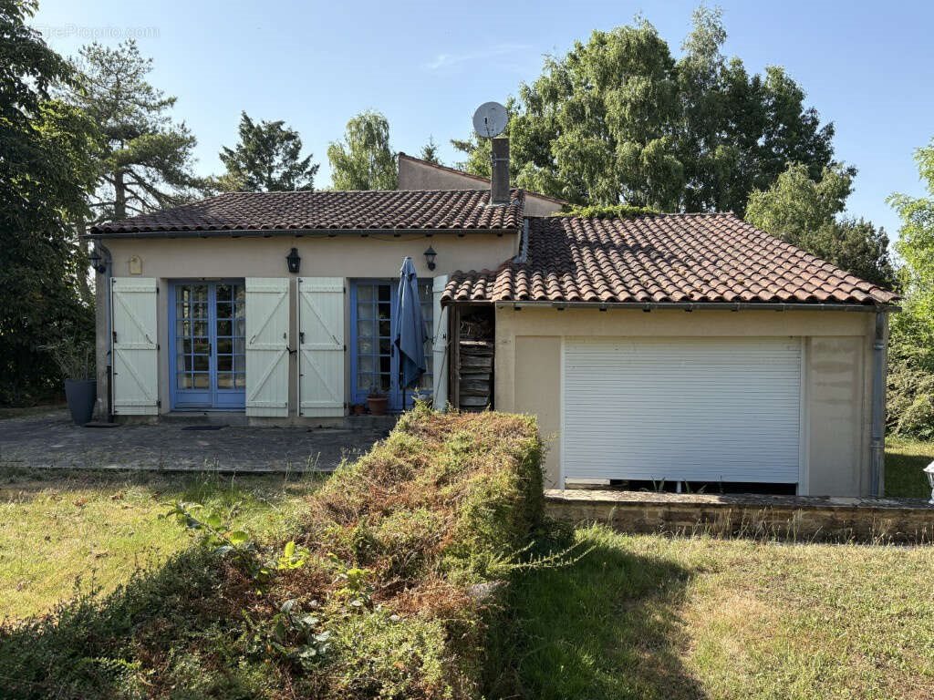 Maison à vendre, 153m², Saint-Hilaire-Bonneval