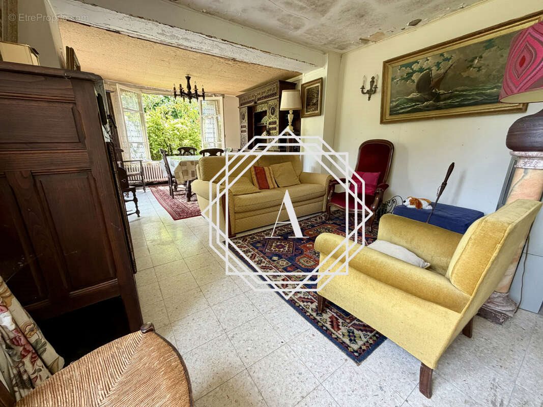 Maison à vendre, 146m², Saint-Crépin-Ibouvillers
