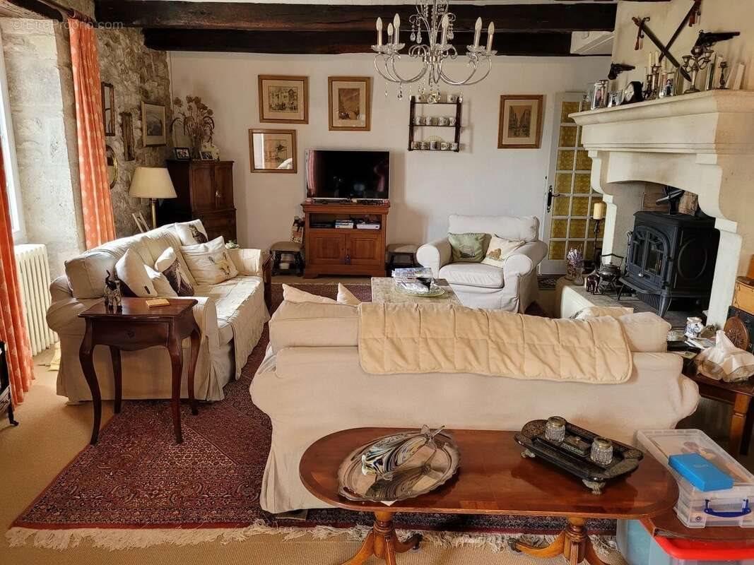 Maison à vendre, 219m², Montaigu-de-Quercy