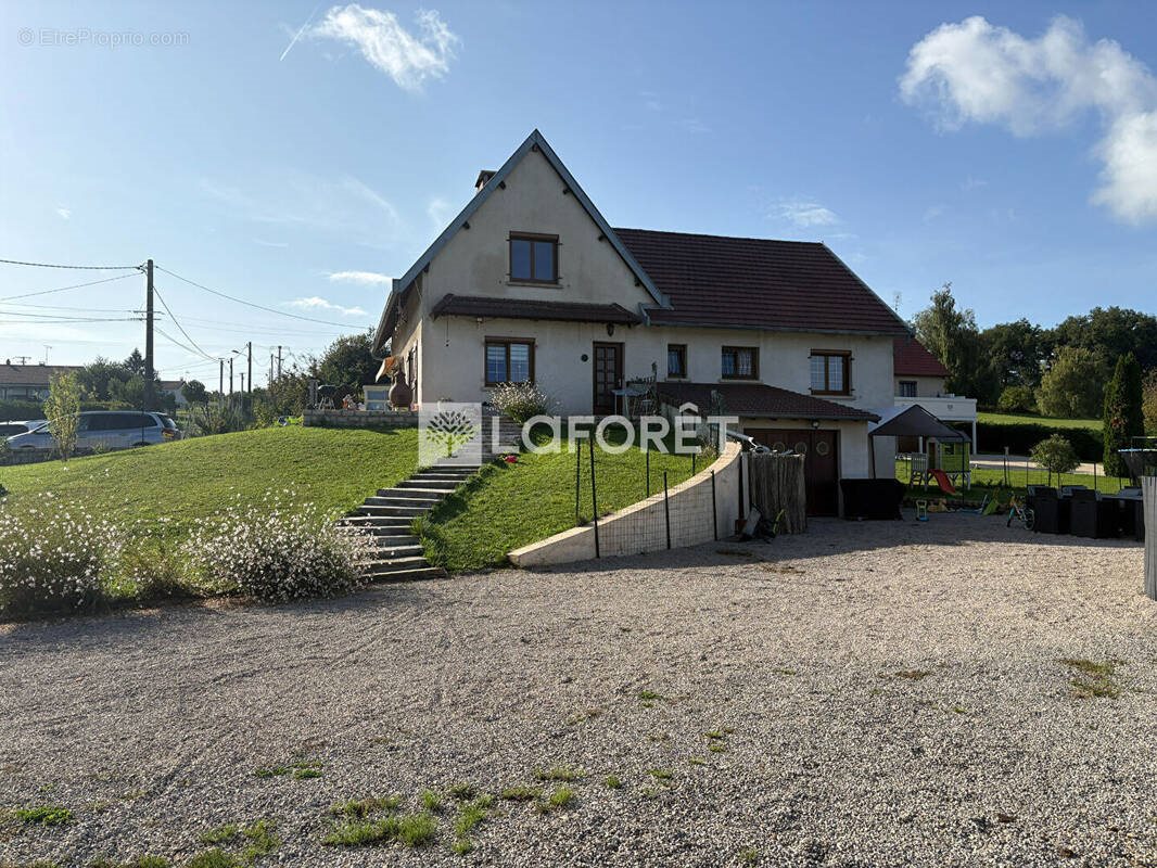 Maison à vendre, 186m², Louhans