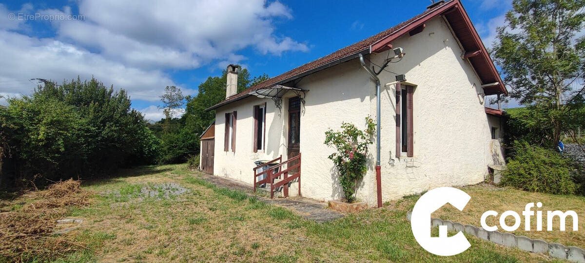 Maison à vendre, 80m², Gan