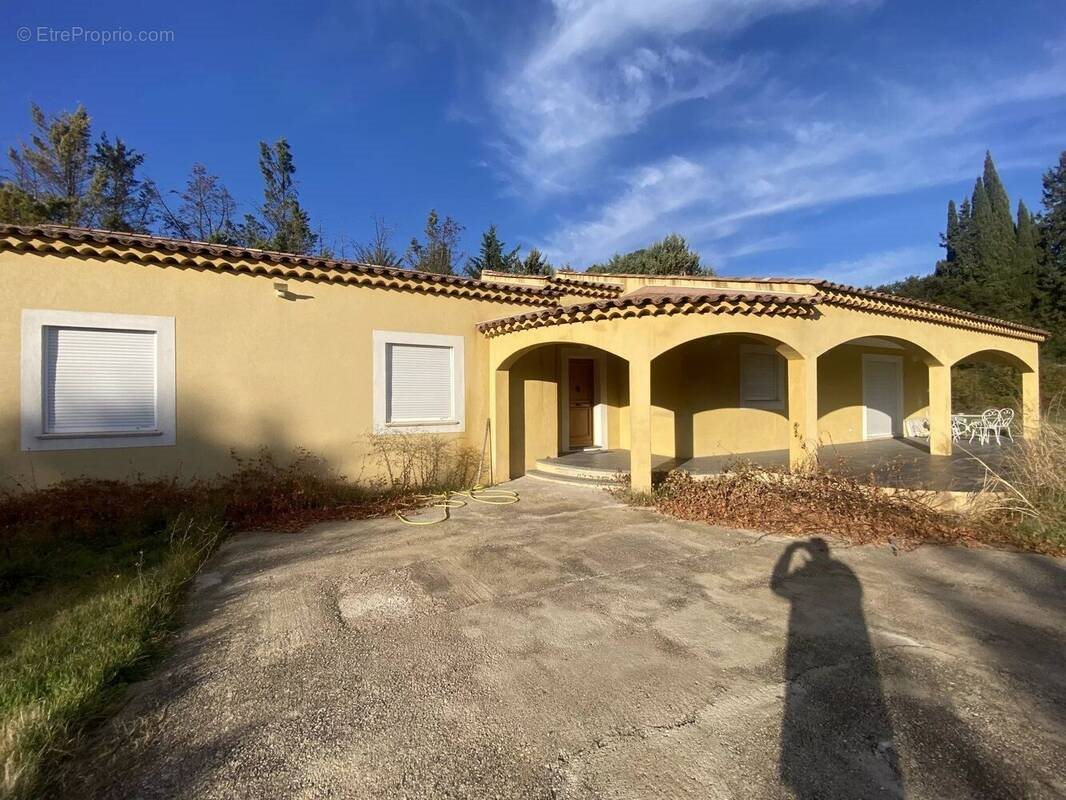 Maison à vendre, 160m², Ventabren