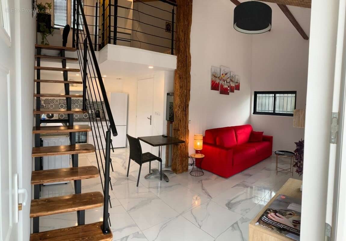 Maison à vendre, 365m², Marseillan