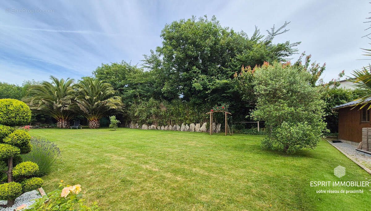 Maison à vendre, 135m², Névez