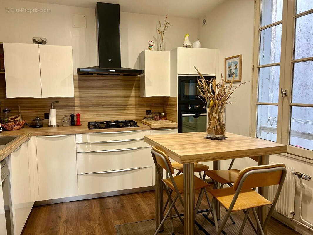 Appartement à vendre, 141m², Rochefort