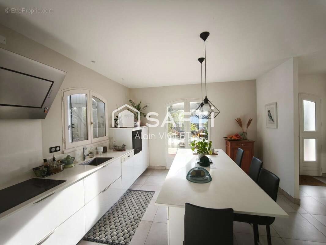 Maison à vendre, 190m², Lavaur