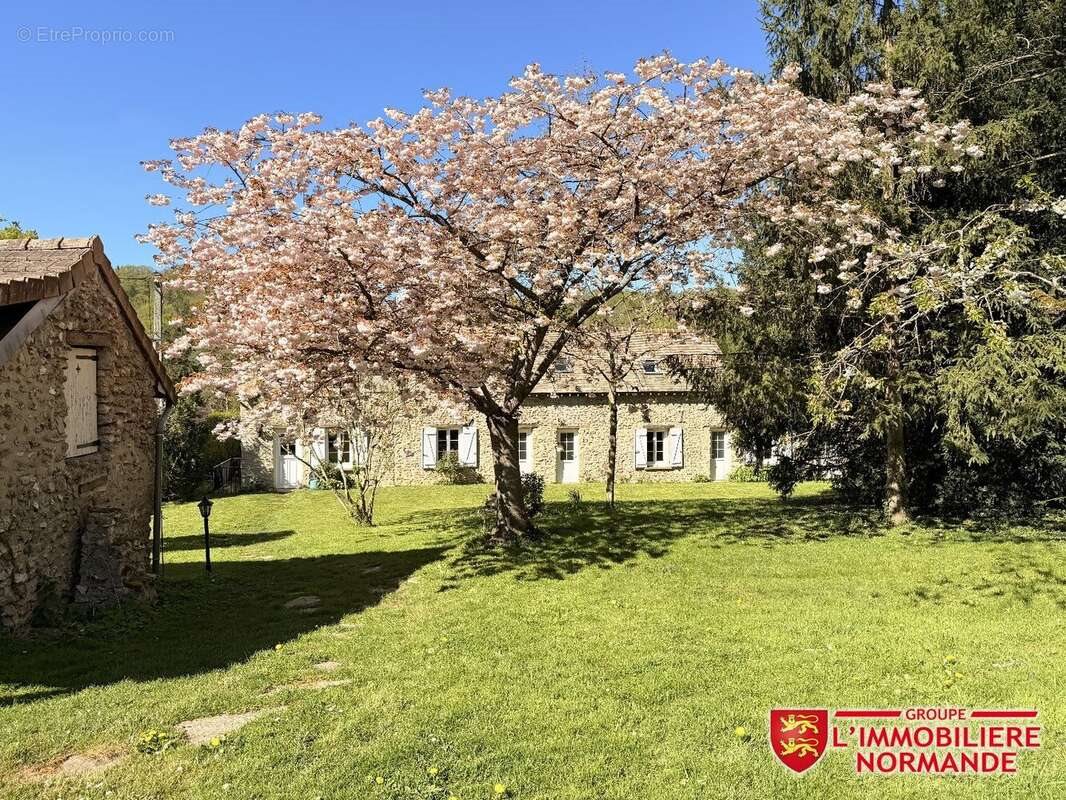 Maison à vendre, 164m², Chambray