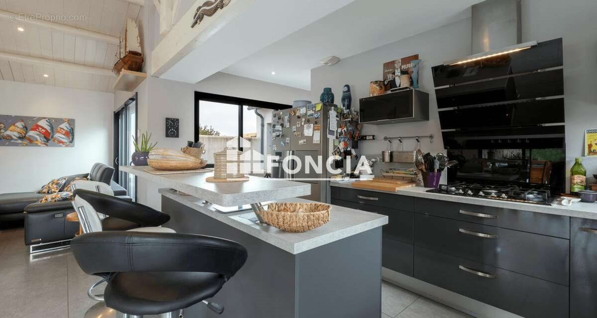 Maison à vendre, 187m², Loix