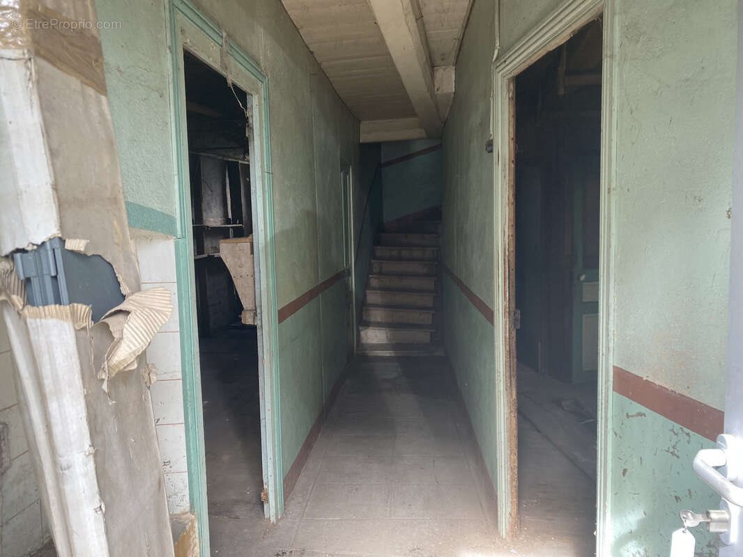 Maison à vendre, 143m², Chastreix