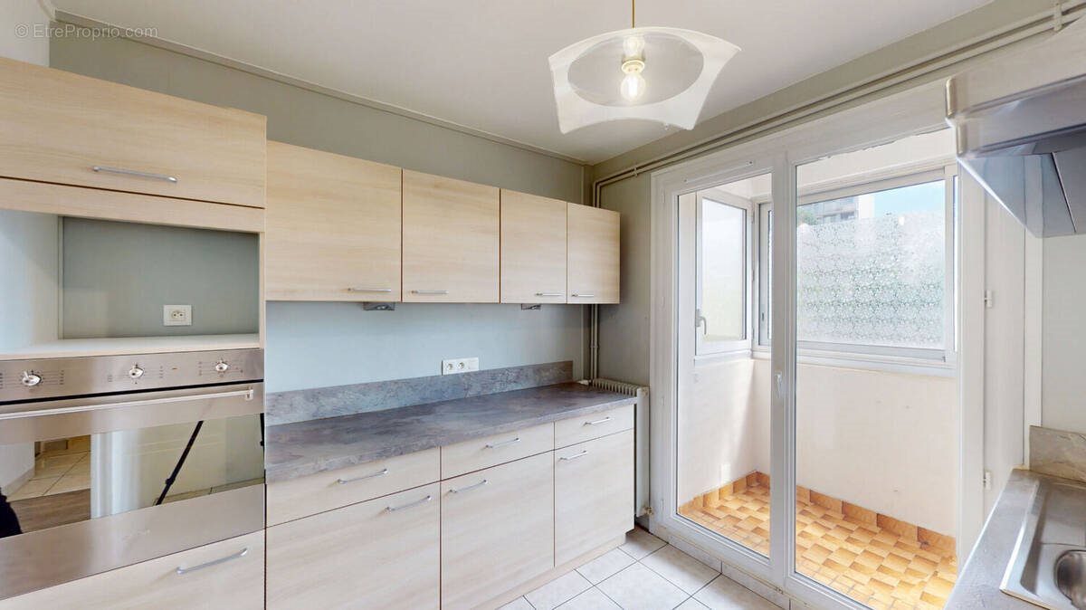 Appartement à vendre, 62m², Saint-Martin-d'Hères