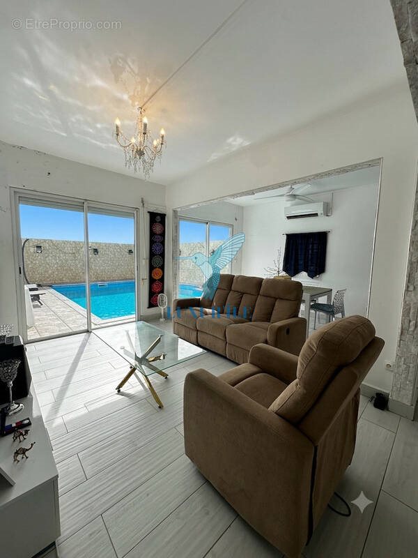 Maison à vendre, 226m², Le Moule