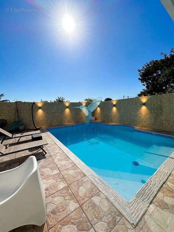 Maison à vendre, 226m², Le Moule