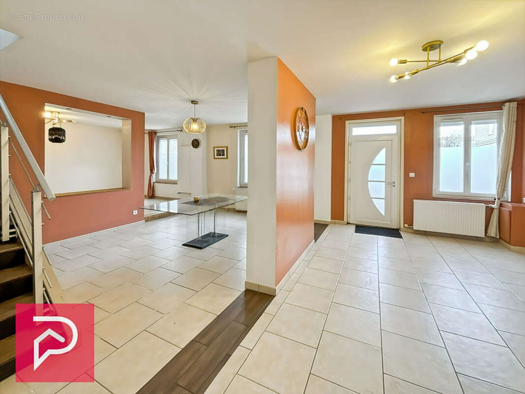 Maison à vendre, 160m², Beaumont-le-Roger