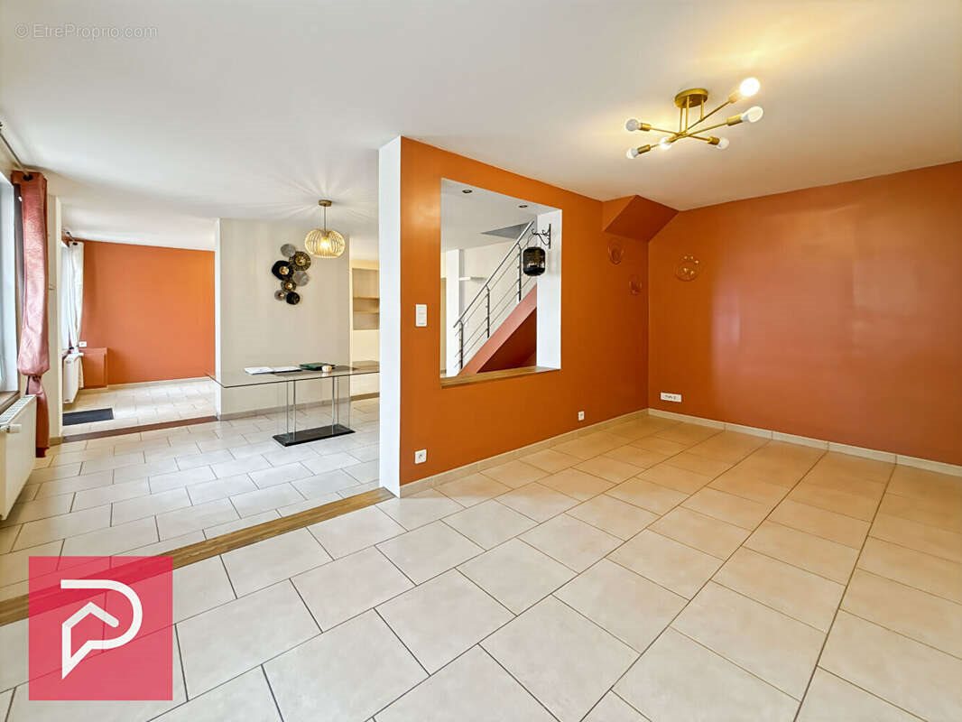 Maison à vendre, 160m², Beaumont-le-Roger