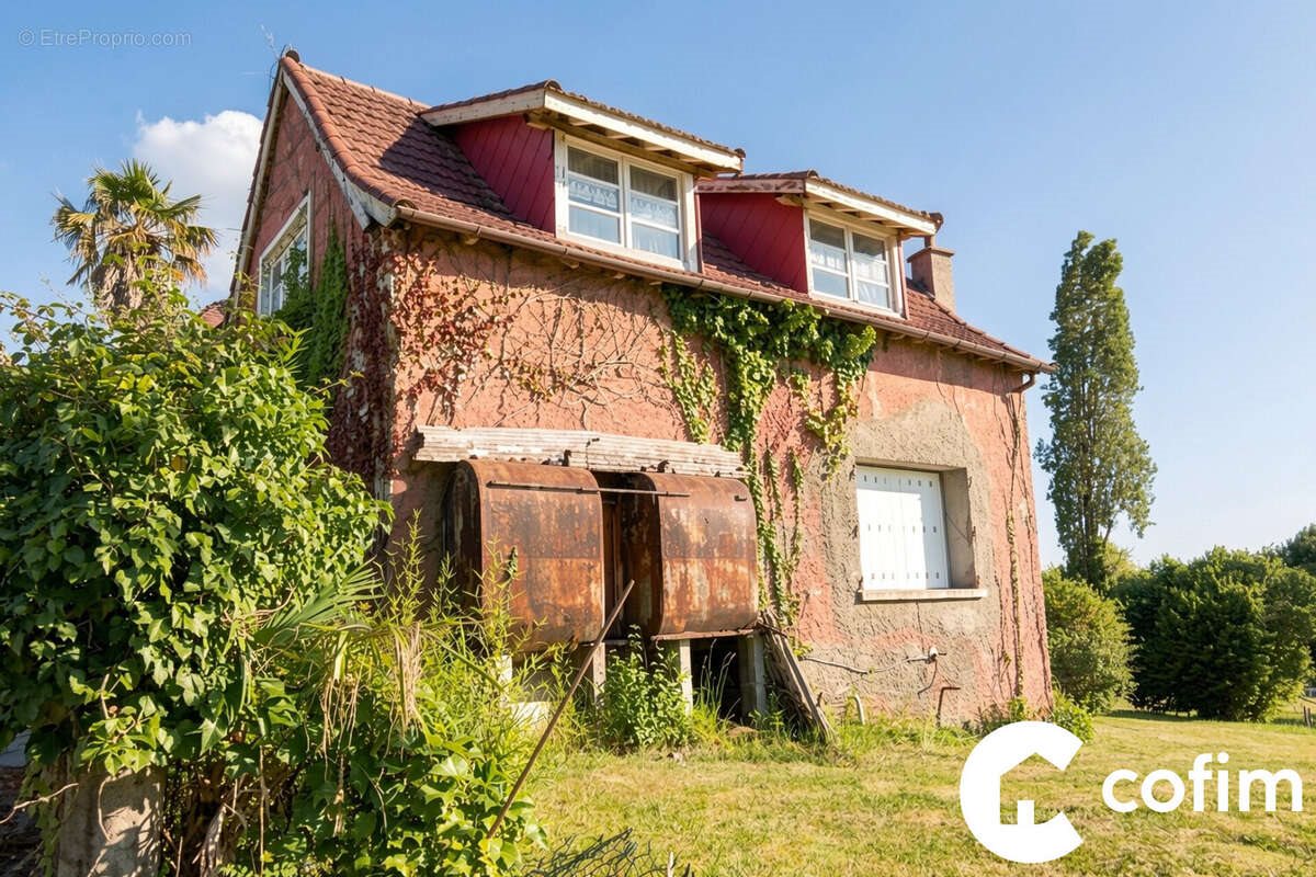 Maison à vendre, 153m², Gan