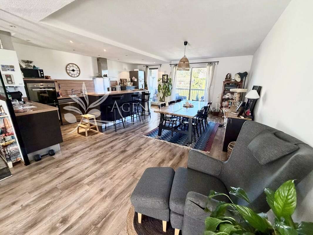 Appartement à vendre, 107m², Antibes