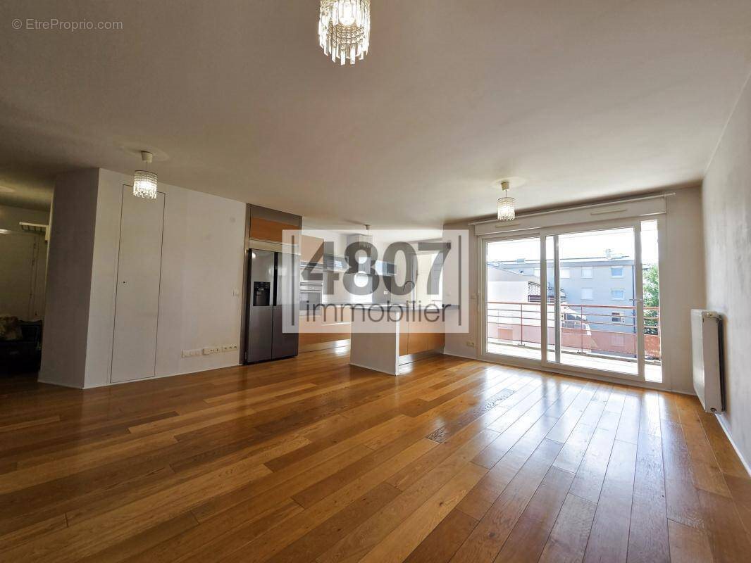 Appartement à vendre, 82m², Annemasse