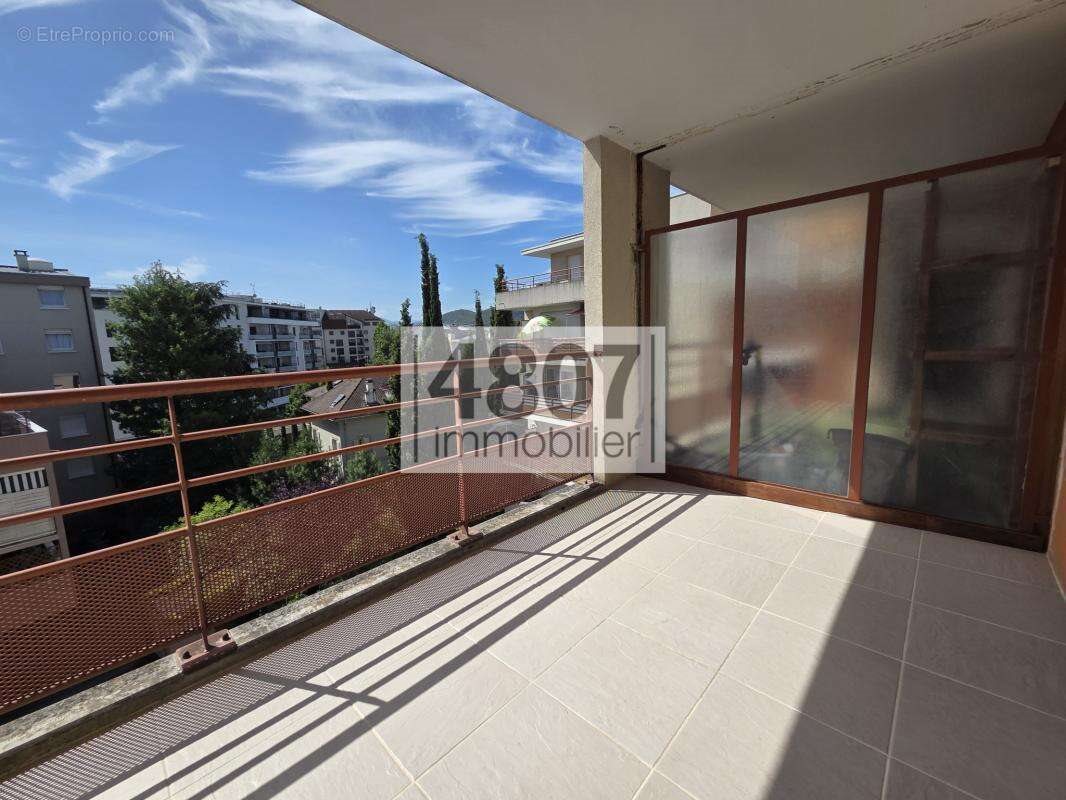 Appartement à vendre, 82m², Annemasse