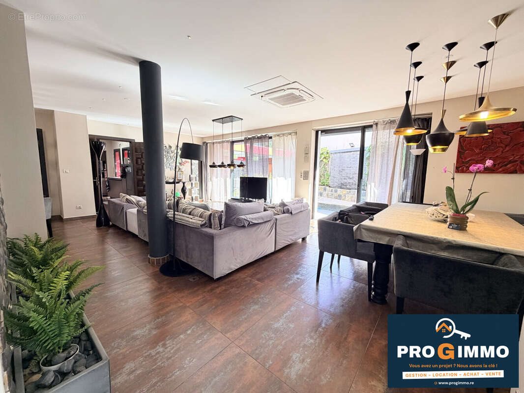 Maison à vendre, 295m², Saint-Louis
