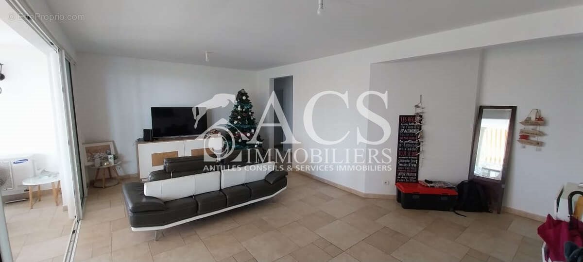 Appartement à vendre, 85m², Fort-de-France