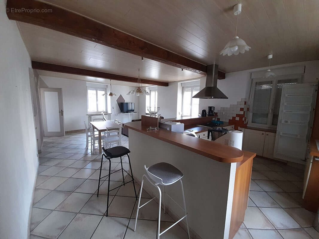 Maison à vendre, 200m², Morteau