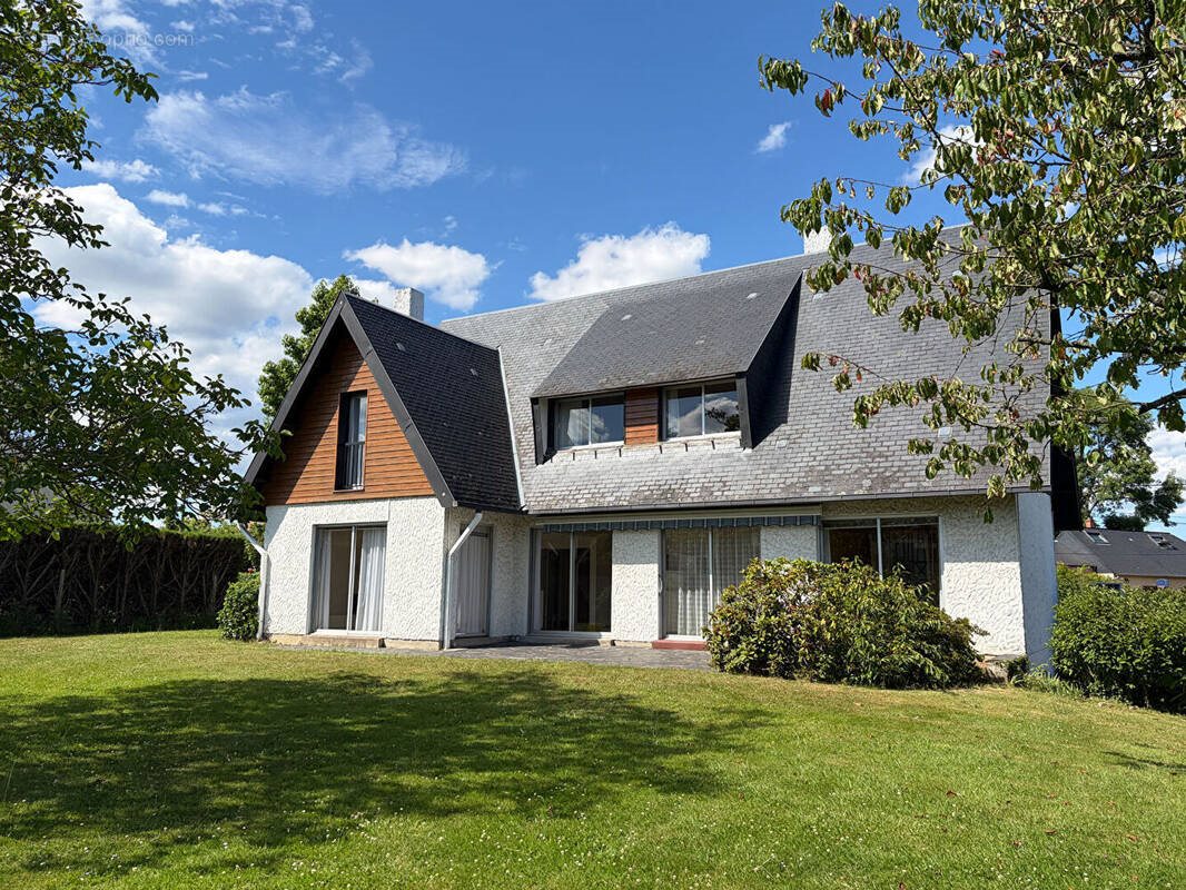 Maison à vendre, 174m², La Londe