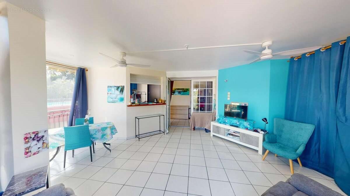Appartement à vendre, 70m², Fort-de-France