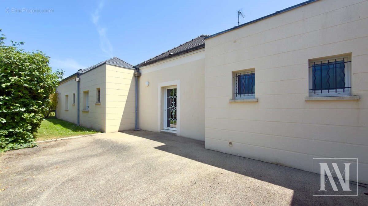 Maison à vendre, 177m², Villechétif