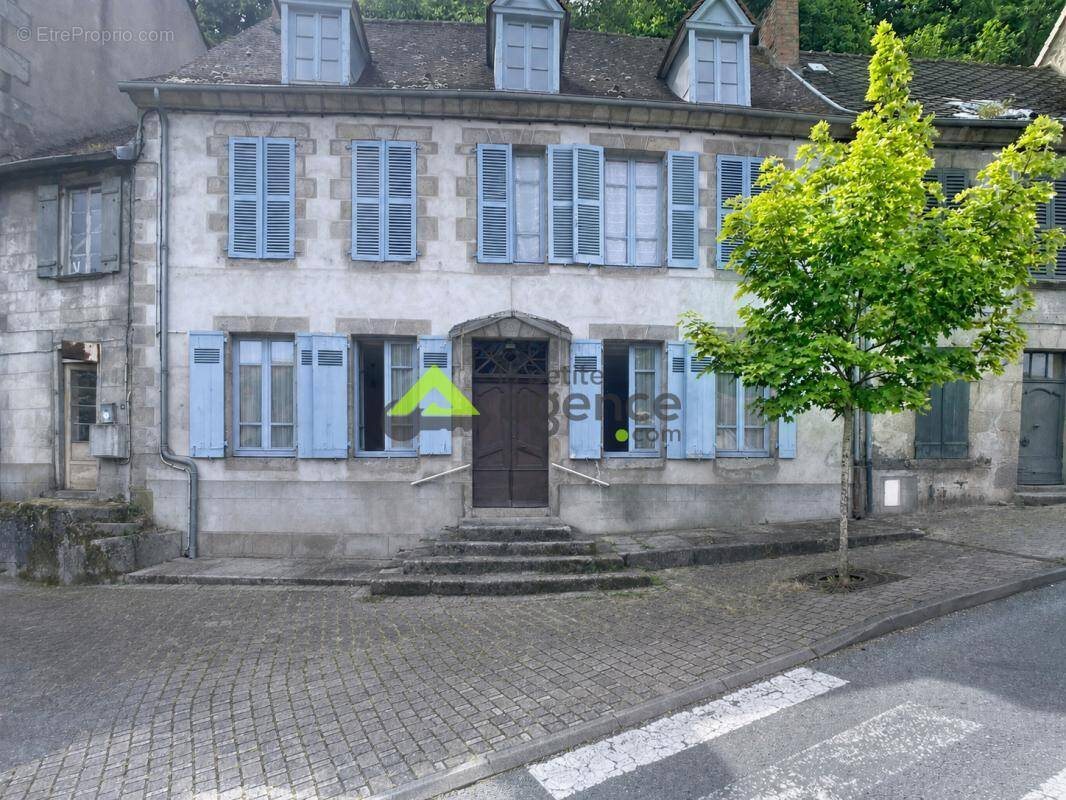 Maison à vendre, 125m², Aubusson