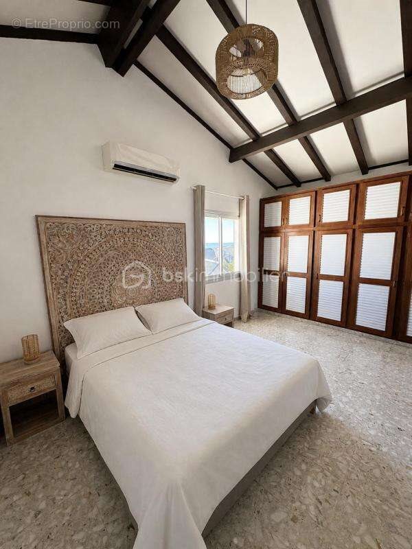 Maison à vendre, 300m², Saint-Paul