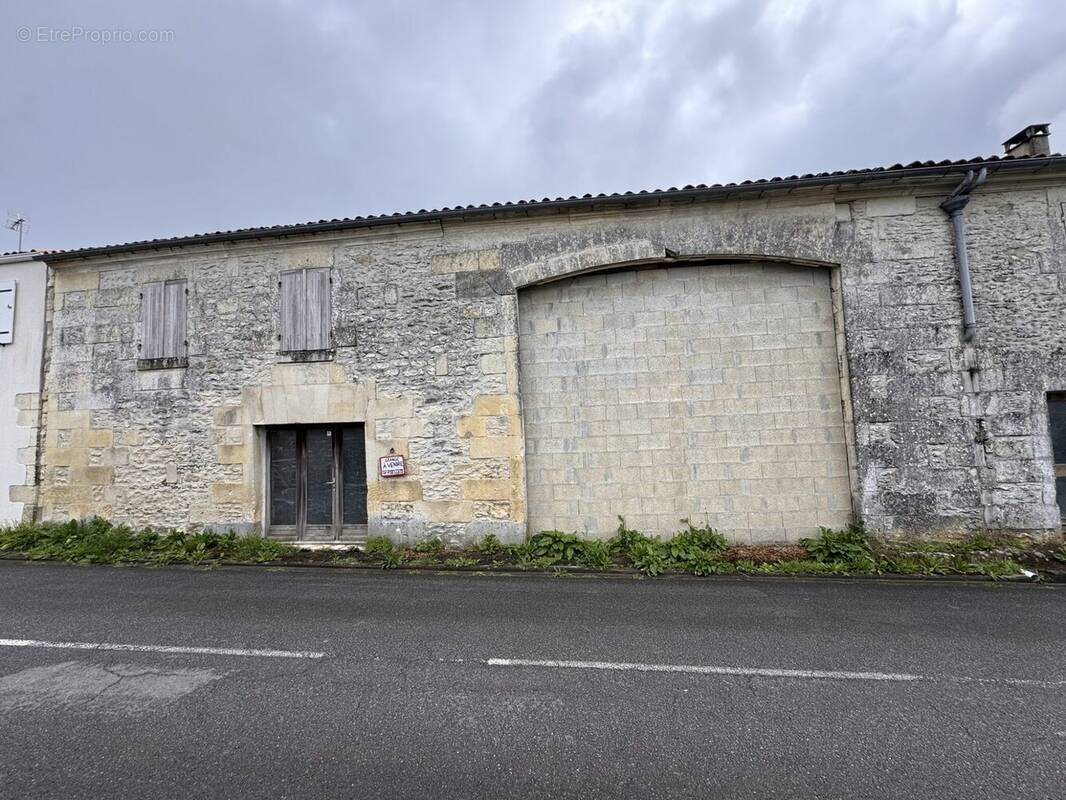 Maison à vendre, 130m², Chaniers