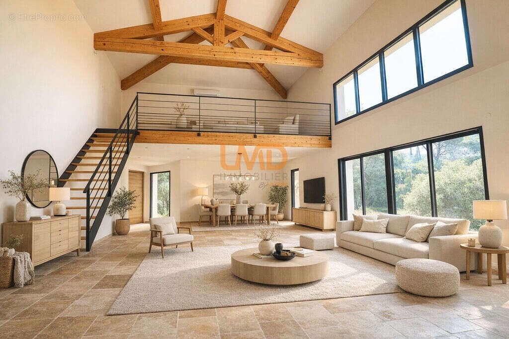 Maison à vendre, 219m², Cotignac