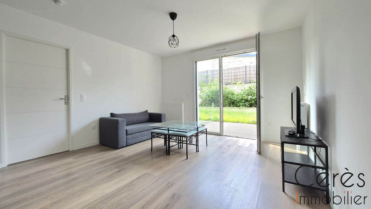 Appartement à vendre, 38m², Romainville
