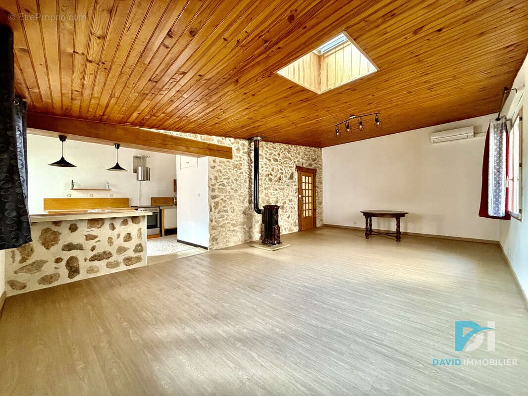 Maison à vendre, 117m², Montblanc