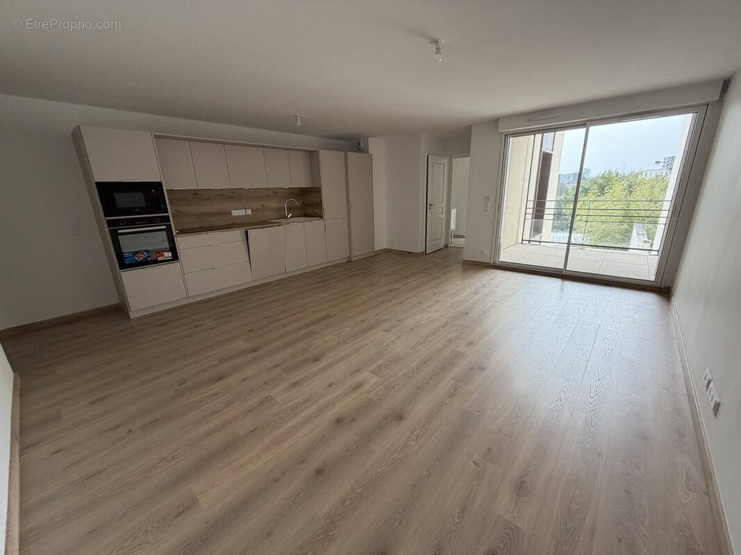 Appartement à vendre, 74m², Mérignac