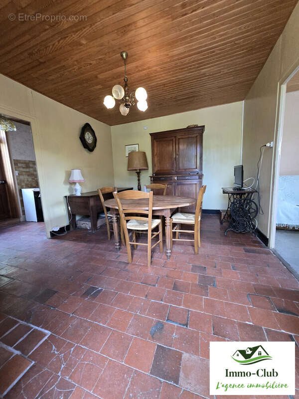 Maison à vendre, 51m², Villapourçon