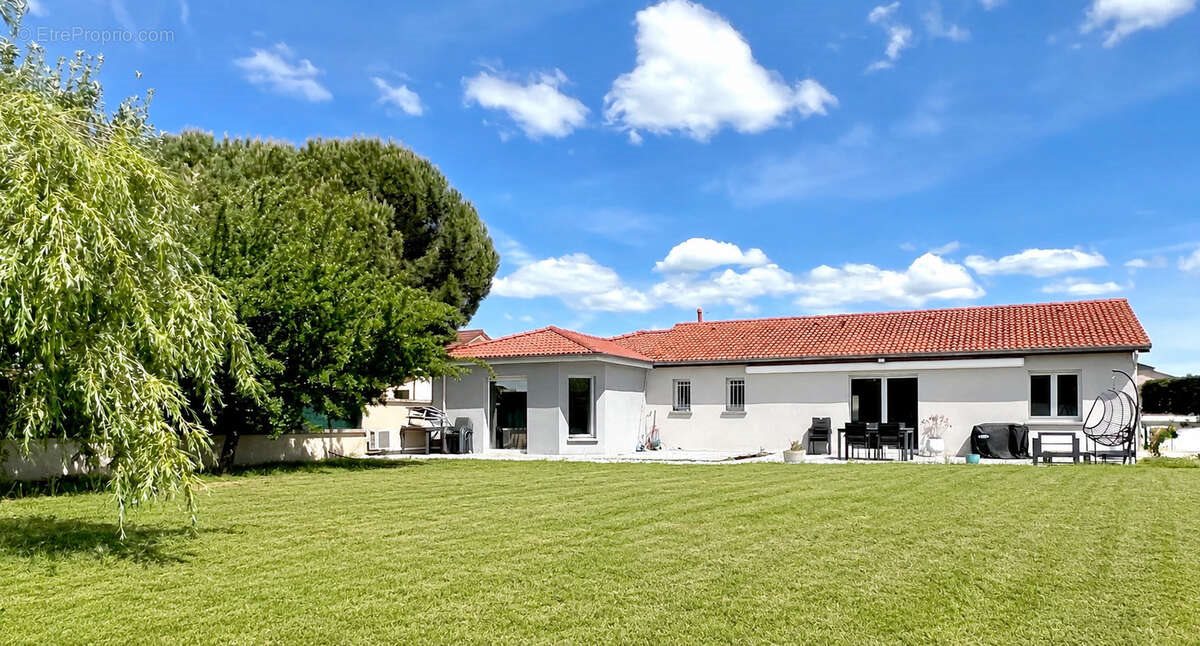 Maison à vendre, 135m², Veauche