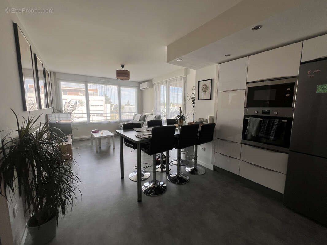 Appartement à vendre, 60m², Tours