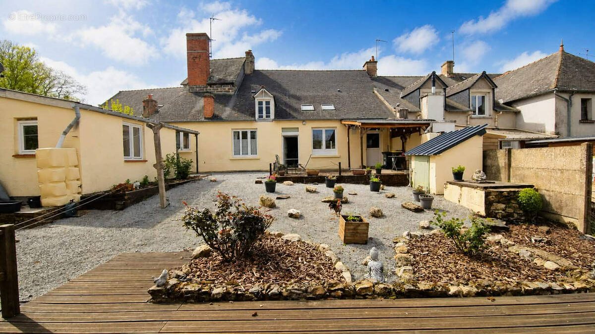 Maison à vendre, 133m², La Trinité-Porhoët