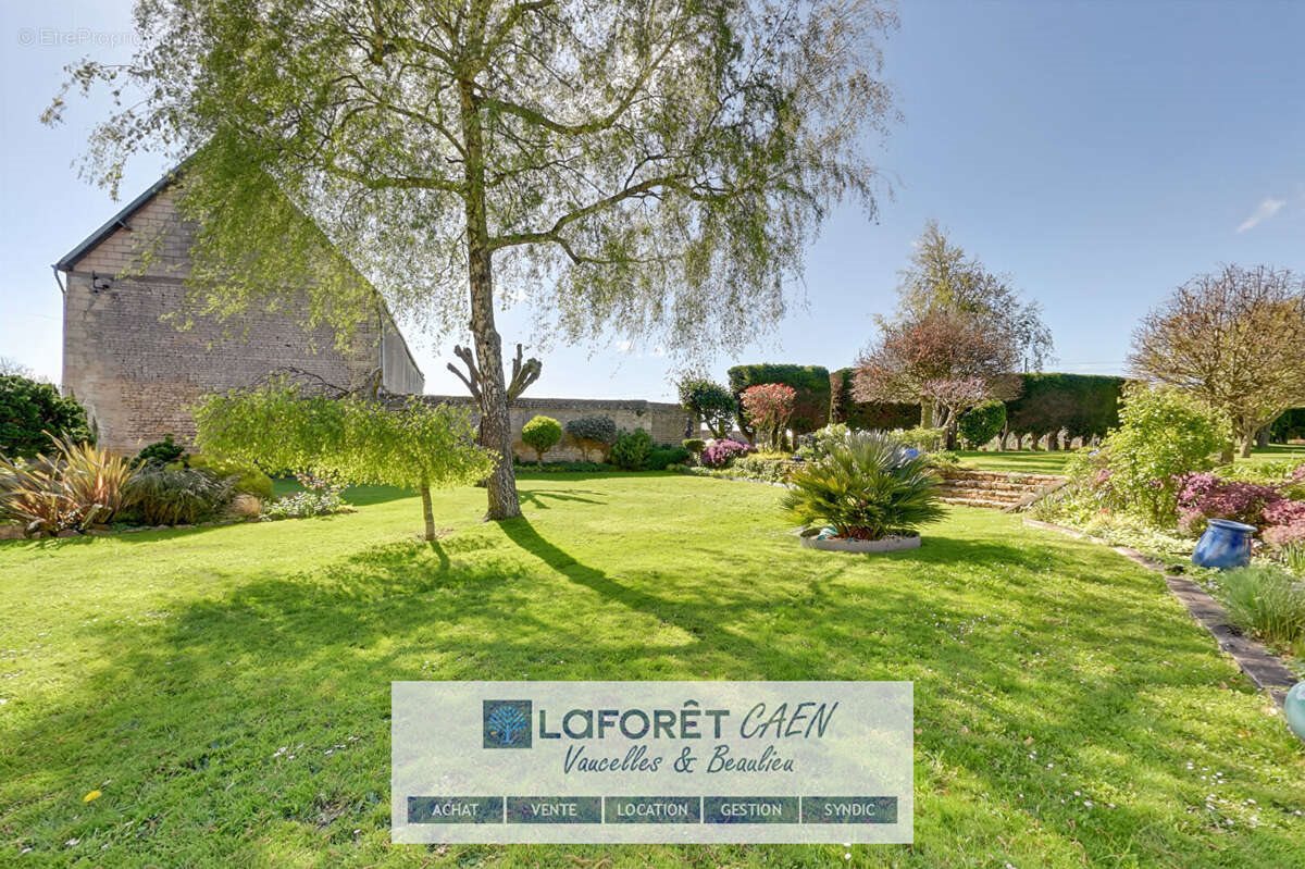 Maison à vendre, 285m², Caen
