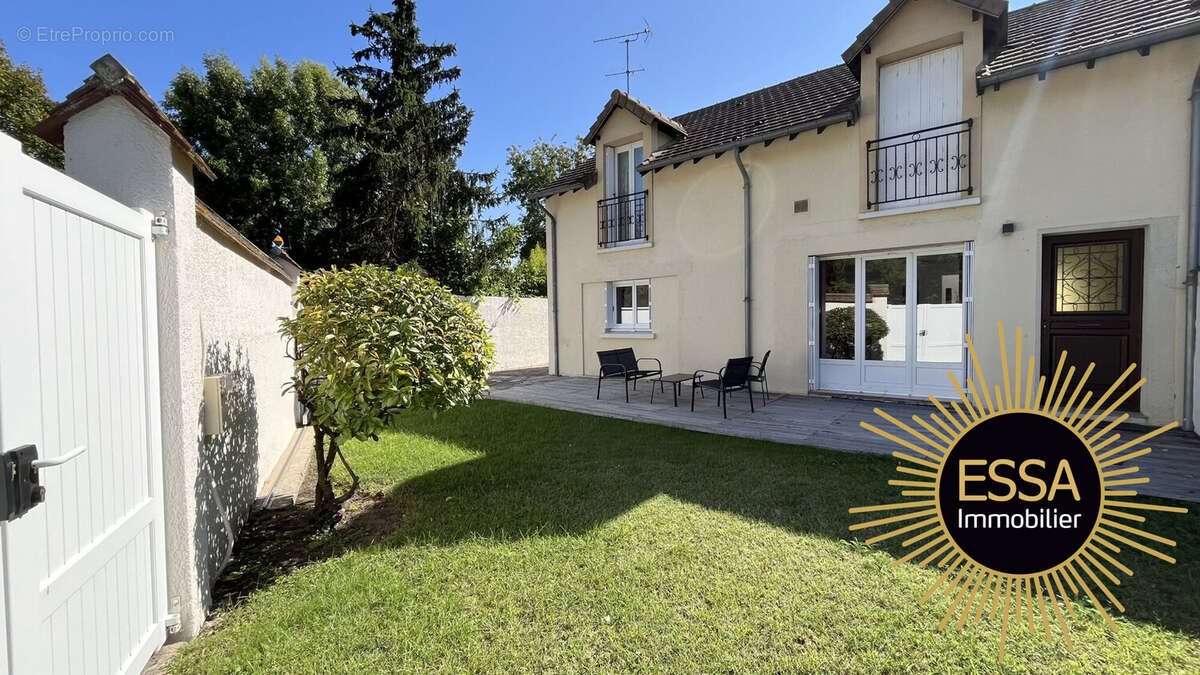 Maison à vendre, 139m², Chavenay