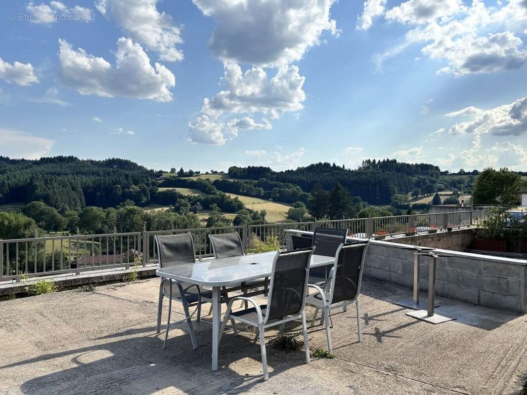 Maison à vendre, 220m², Saint-Igny-de-Vers